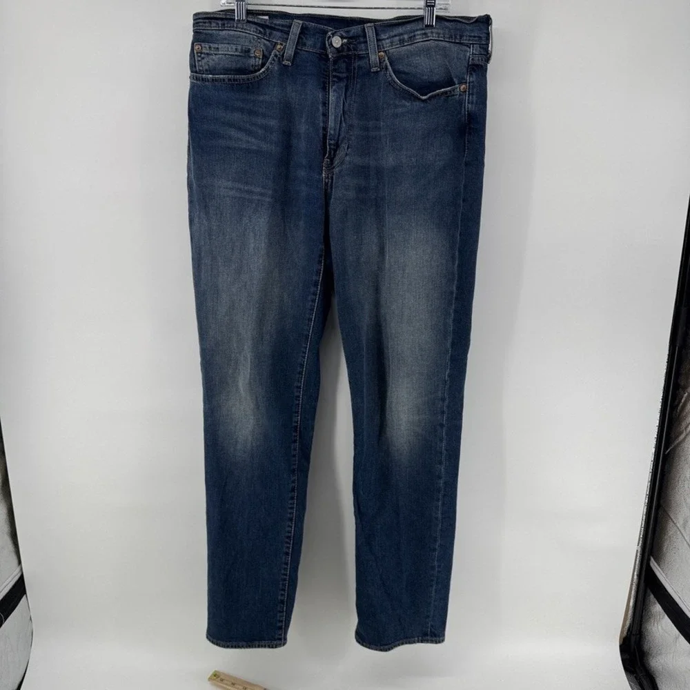 Levi's 541 Jeans Mens 34x34 Medium Blue Athletic Fit Five Pocket Solid